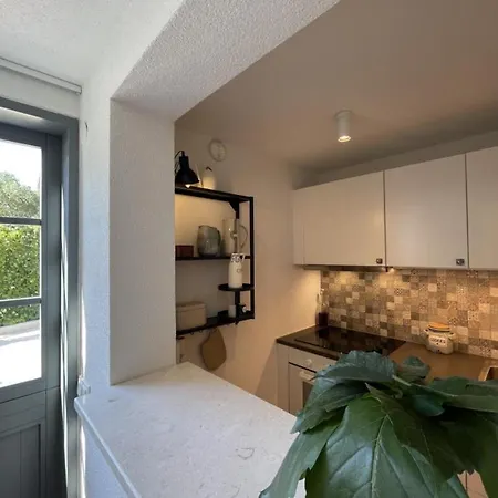 아파트 Beachy Escape - Bbq - Wifi - Stari Grad, Hvar *