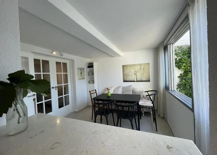 Beachy Escape - Bbq - Wifi - Stari Grad, Hvar * 스타리 그라드